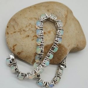 Premium. Ethiopian Welo Opal. Bracelet.